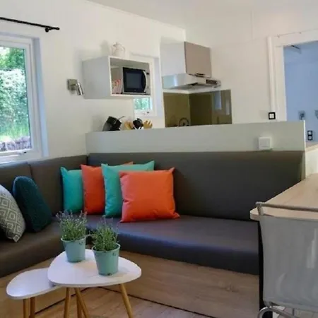 Geraumiges Mobilheim Am Mit Aussensauna Und Whirlpool Wa103 Сasa de vacaciones